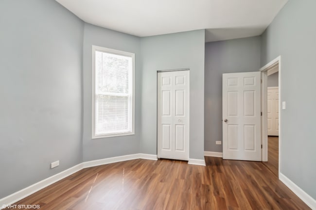 6649 S Greenwood Ave Unit 1