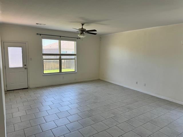 Photo - 305 Lead Creek Dr