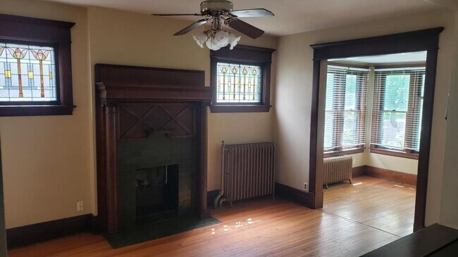 Photo - 1835 Dayton Ave