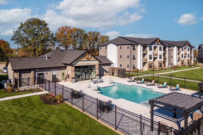 Luxury Pool