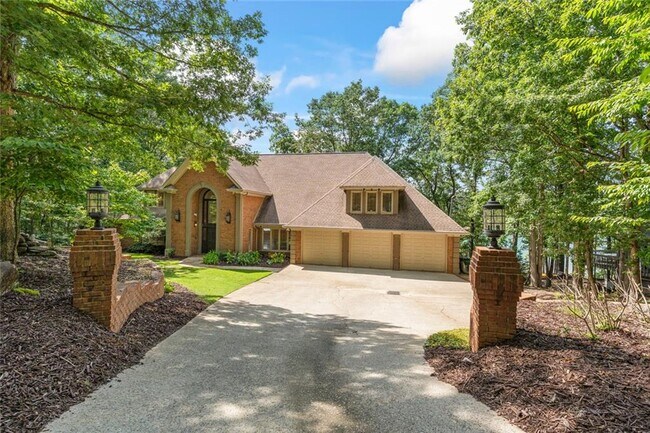 6576 Yacht Club Rd