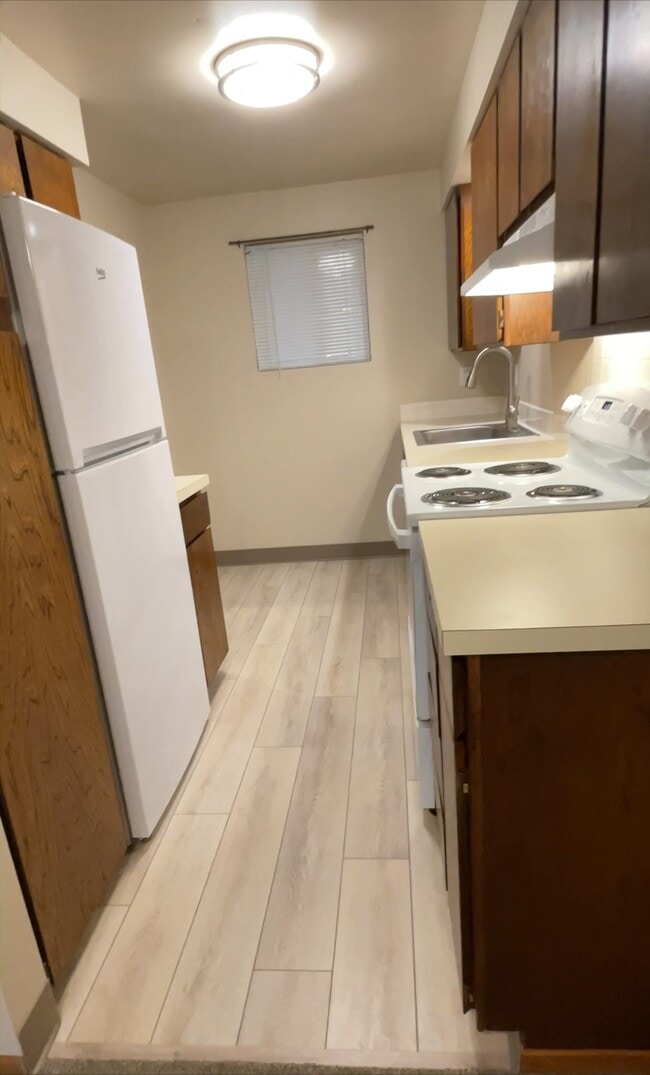 Photo - 2715 W Euclid Ave Unit 101