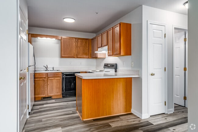 2BR, 1BA - 826SF