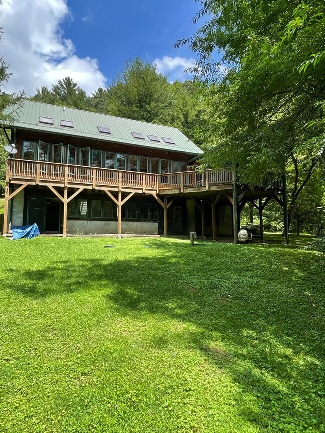 Photo - 504 Stuart Williams Rd