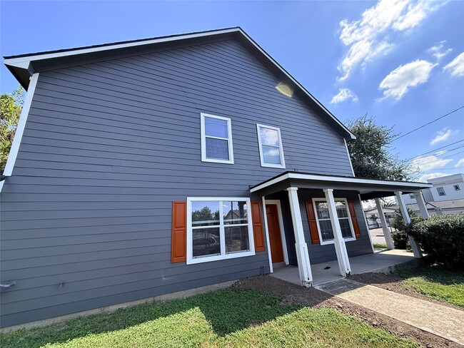 Photo - 5303 Lelia St