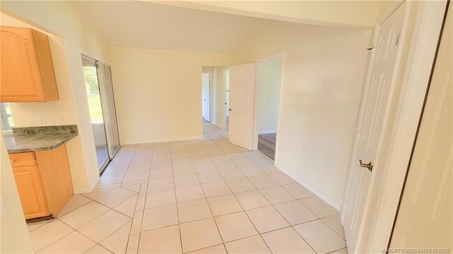 Photo - 3873 SW La Fleur St