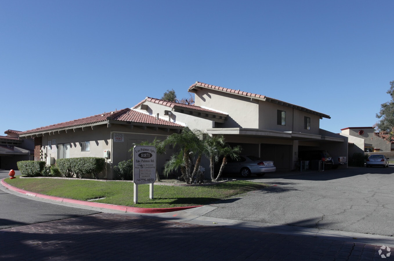 Photo - Las Palmas Apartments