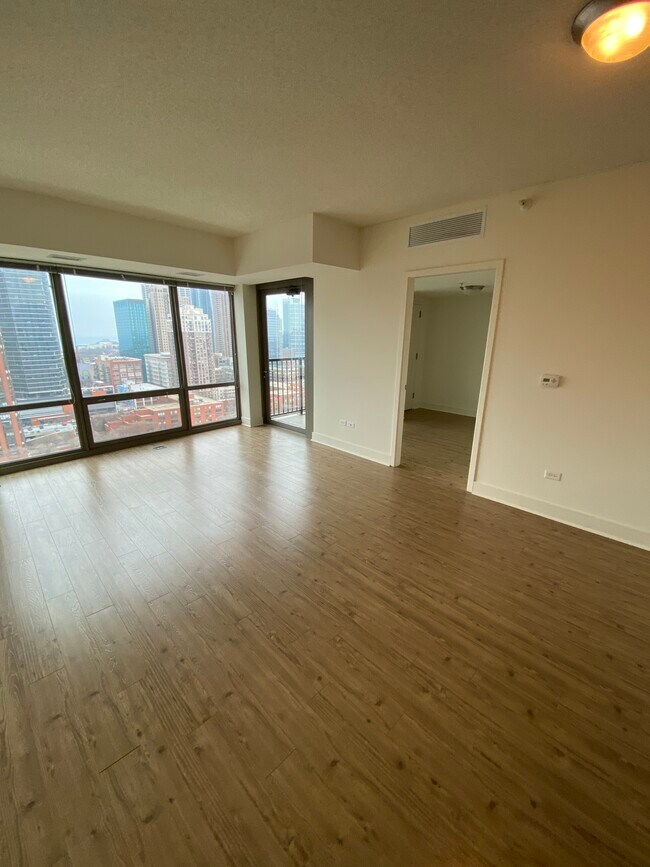 Photo - 600 S Dearborn St Unit 213