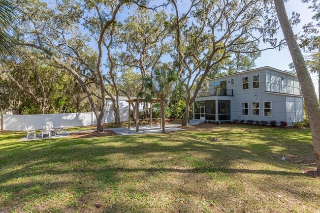 Photo - 5631 Heckscher Dr
