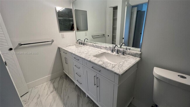 Photo - 3300 NE 192 St Unit 101