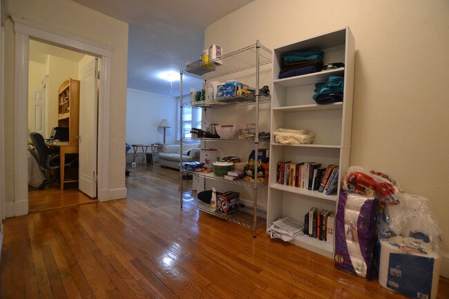 Photo - 2003 Commonwealth Avenue