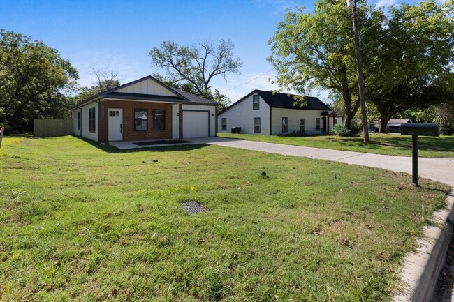 Photo - Brand-New 3 Bed, 2 Bath Home for Rent Neve...