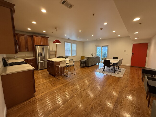 Photo - 37 Coffey St