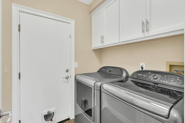 Photo - Amazing! 5 Bed 3 Bath Jewel of Roseville