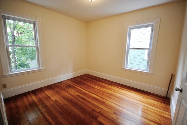 Photo - 35 Sudan St Unit 2