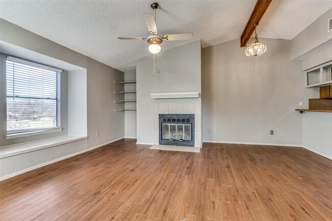 Photo - 5303 Indio Cove Unidad D