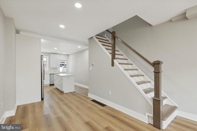 Photo - 247 E 6th Ave