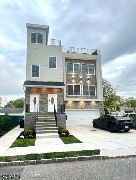 Photo - 476 Meade St