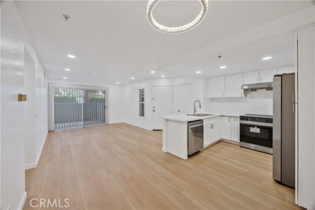 Building Photo - 2800 Keller Dr Unit 282