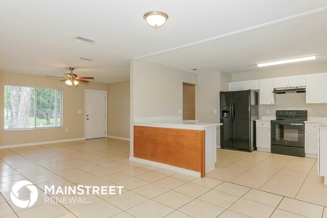 Photo - 241 Manth Ave