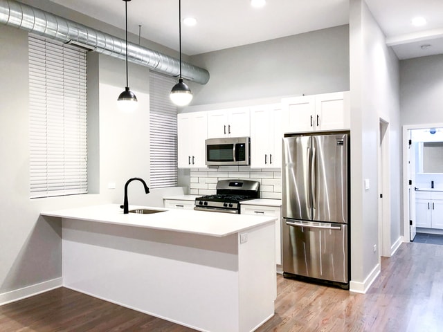 1523 W North Ave Unit 0205