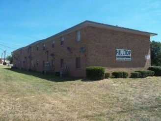 Hilltop Apartments - Hilltop Apartments