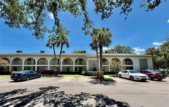 Building Photo - 1203 Bahama Bend Unit G1