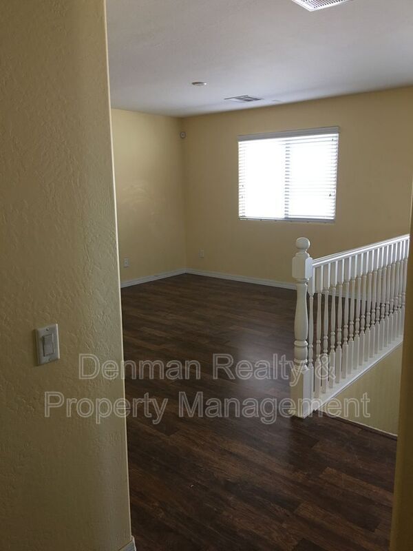 Photo - 2048 W Monte Cristo Ave