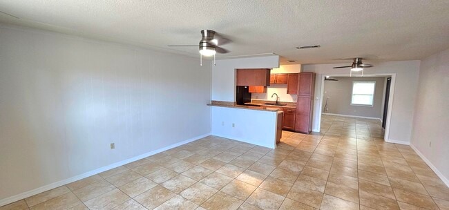 Photo - 1380 Floral Ln