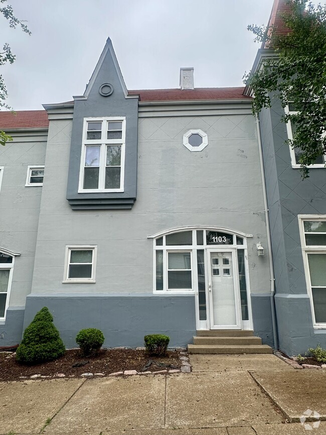 Building Photo - 1103 Biddle St Rental