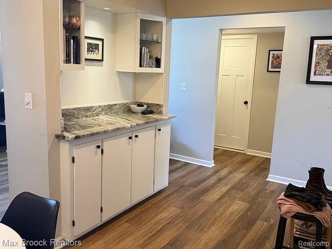 Photo - 42556 Plymouth Hollow Dr