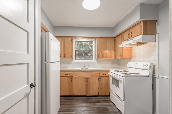 Photo - 818 University Ave Unit 8