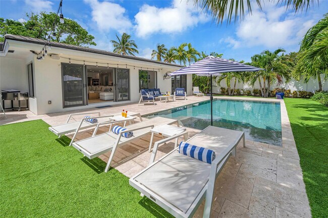 Photo - 2205 SE 19th St