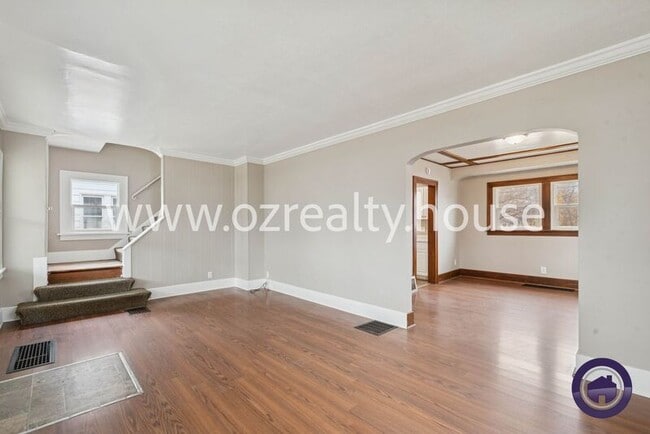 Photo - 4218 Parrakeet Ave