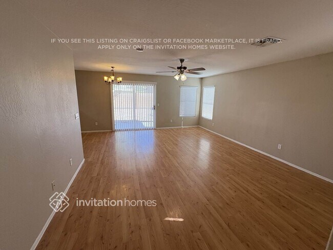 Photo - 37 N 224th Ln