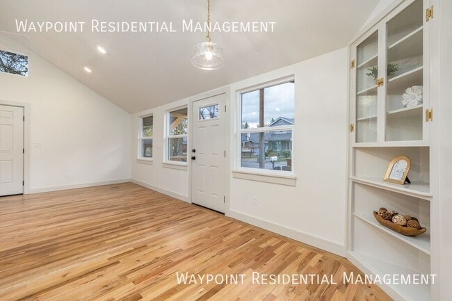 Photo - 2989 S Ivy St