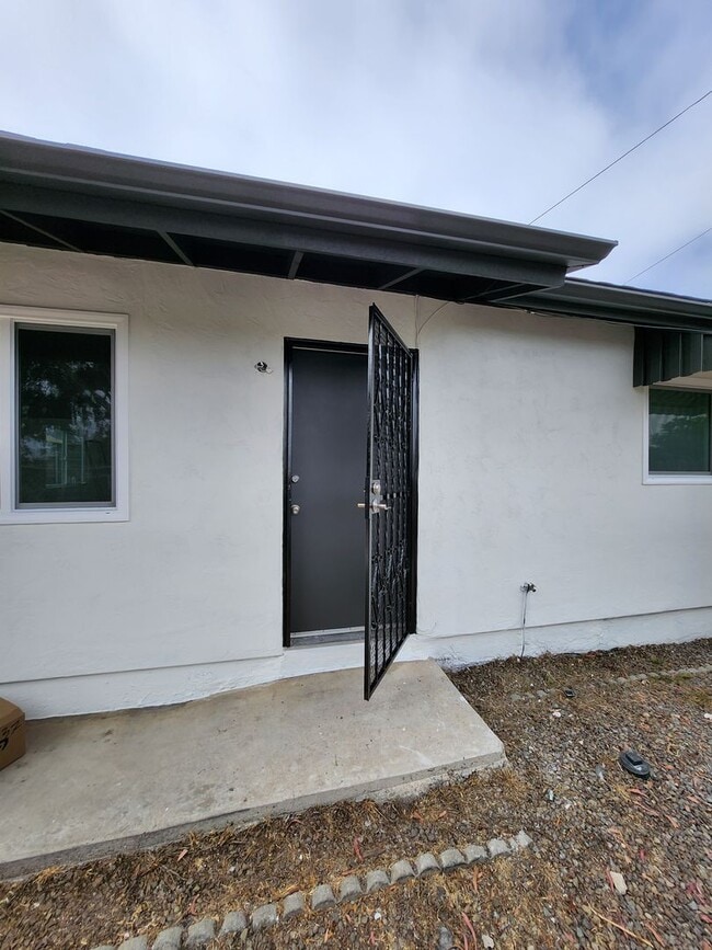 Photo - Golden Hill 2 bedroom 1 bath remodeled Single family Home 2595.00