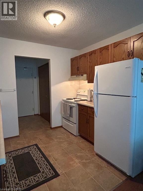 Photo - 470 Elizabeth St E Unit 7