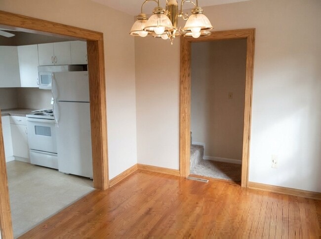 Photo - 247 Stratford Ave