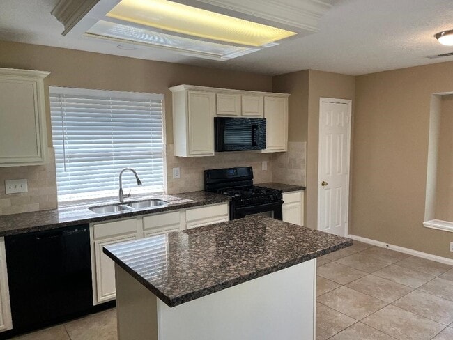 Building Photo - 21114 Brookrock Cir