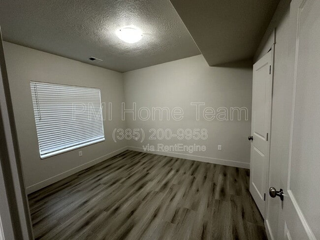 Photo - 2874 Kiesel Ave Unit 104