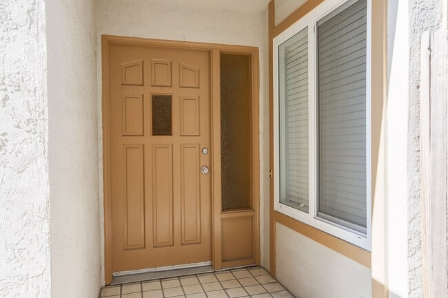 Photo - 3 Bed / 2.5 Bath home near Mariners Island...