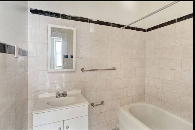 Photo - 1241 College Ave