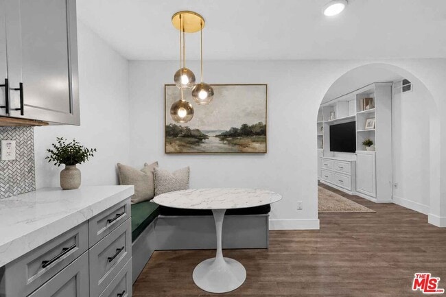 Photo - 2018 Griffith Park Blvd Unit 123