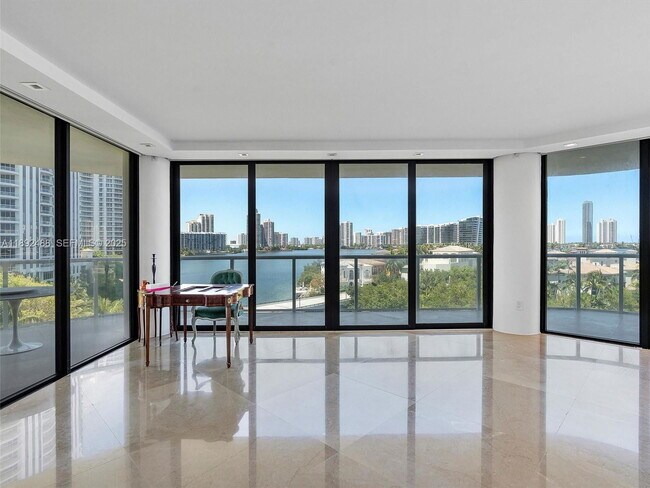 Photo - 4000 Island Blvd Unit 606