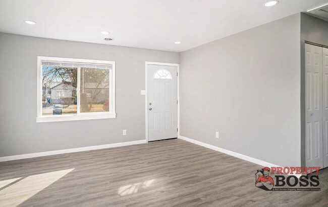 Photo - 4216 W 19th Plaza