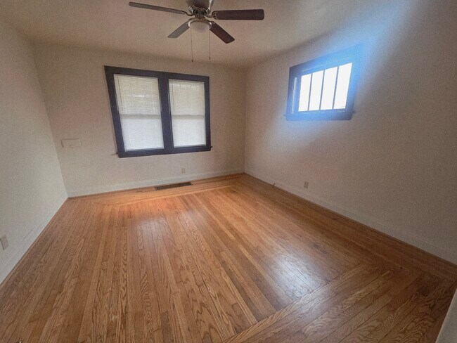 Photo - 3147 Evergreen Ave Unit 1