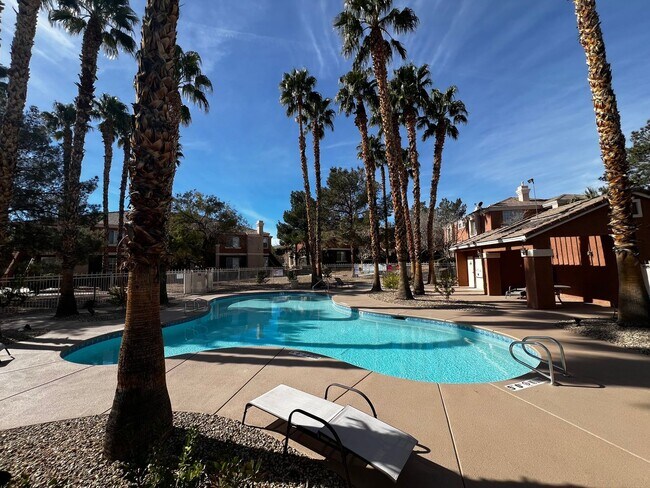Photo - Great 3 bedroom condo Summerlin Pkwy/Buffalo 1700/mo