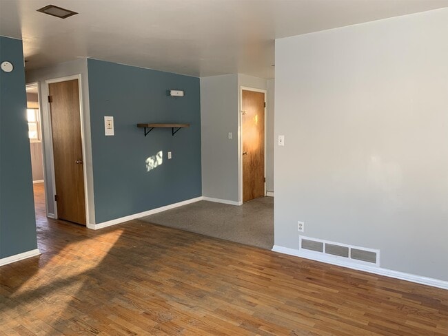732 S 12th Ave
