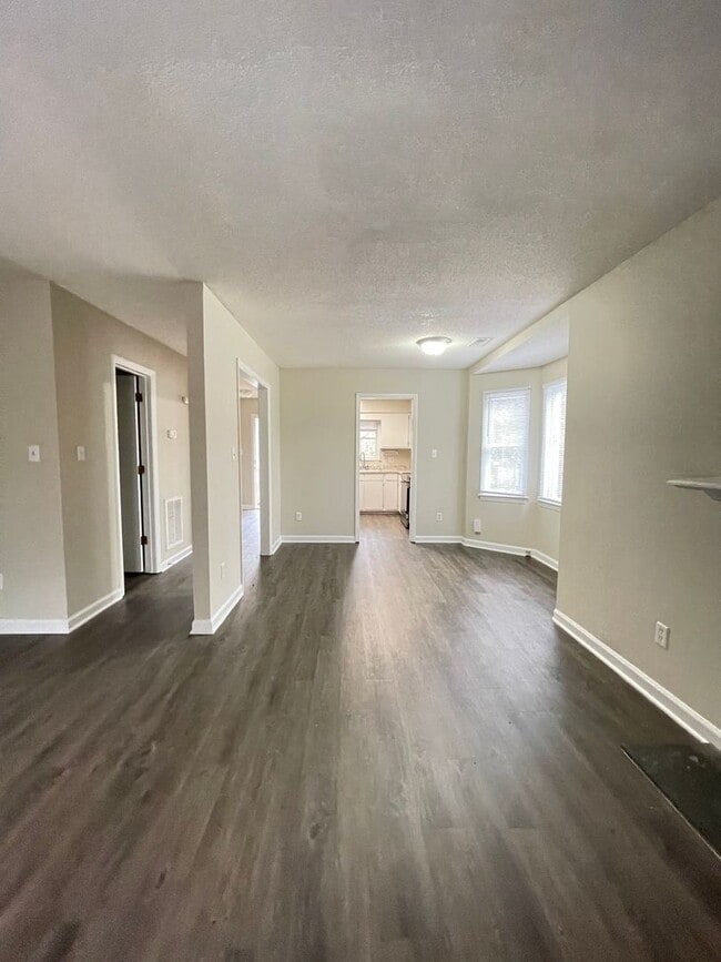 Photo - APPLICATION PENDING: 720-A Powell Drive ~Newly Renovated~ End Unit ~ Convenient to Powell Drive P...